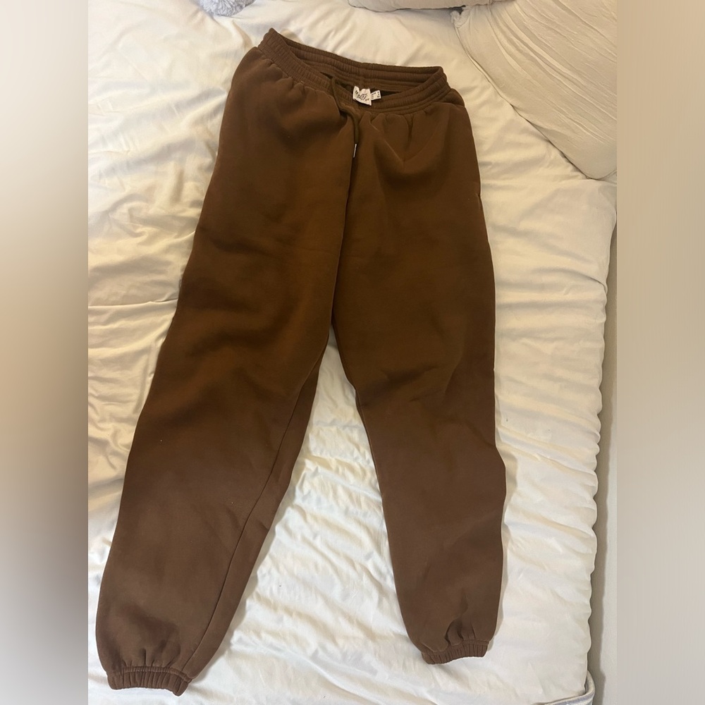 Princess Polly Brown sweatpants